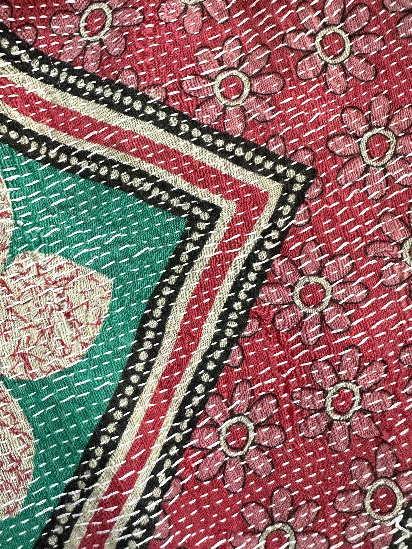 MALDA REVERSIBLE SHORTS - Size S/M